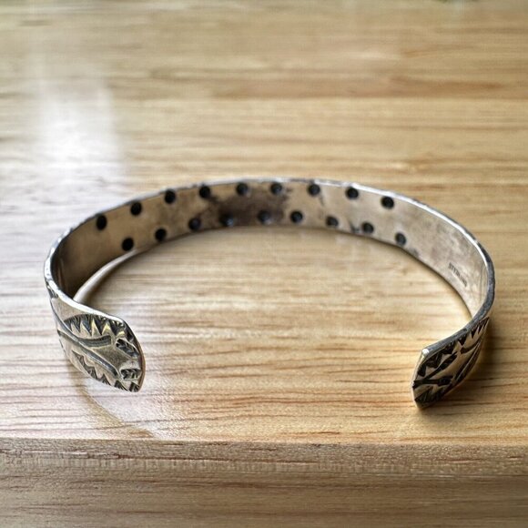 VTG Navajo Open Cuff Bracelet Size 5.75 Blue Turquoise 7 Cabs 925 Sterling 13.9g - Picture 5 of 12